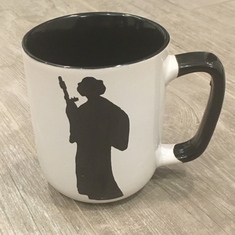 Princess Leia Mug by Lenny Mud USA